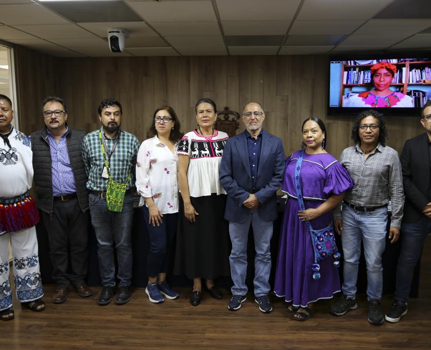 Premio de Literaturas Indígenas de América